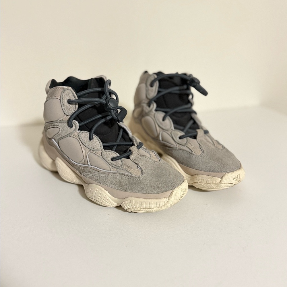 Yeezy 500 Hightop Sneakers